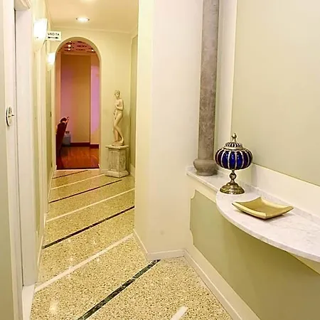 B&B La Terrazza Frühstückspension 3*