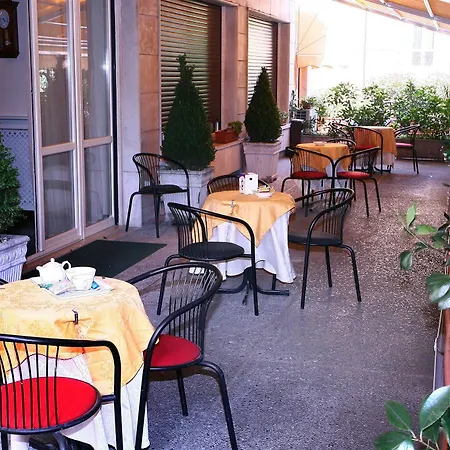 B&B La Terrazza 2*