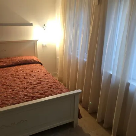 La Terrazza Bed & Breakfast 3*